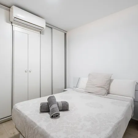 Dreams Holidays * אדחה